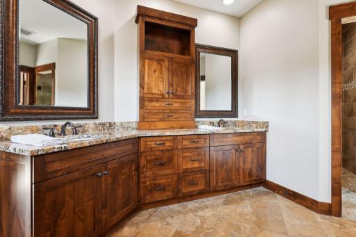 10090 Adam Avenue, Inver Grove Heights, MN 55077