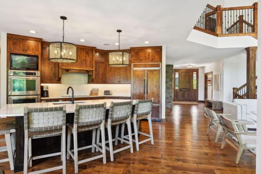 10090 Adam Avenue, Inver Grove Heights, MN 55077