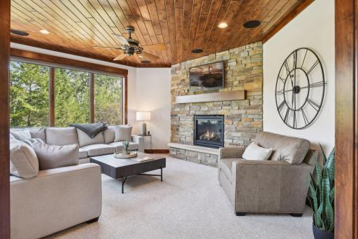 10090 Adam Avenue, Inver Grove Heights, MN 55077