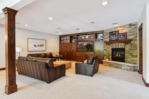 10090 Adam Avenue, Inver Grove Heights, MN 55077