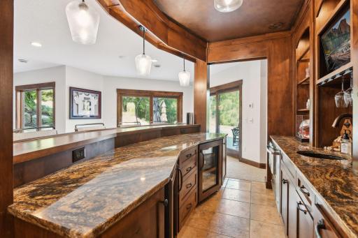 10090 Adam Avenue, Inver Grove Heights, MN 55077