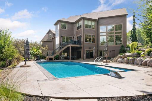 10090 Adam Avenue, Inver Grove Heights, MN 55077