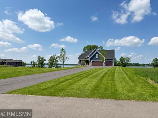 7630 Lake John Drive, Annandale, MN 55302