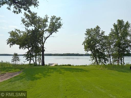 7630 Lake John Drive, Annandale, MN 55302