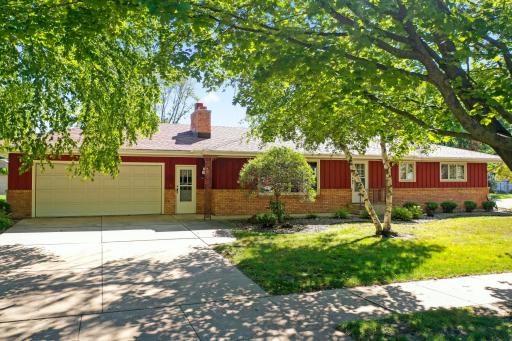 1400 8th Street NW, Austin, MN 55912