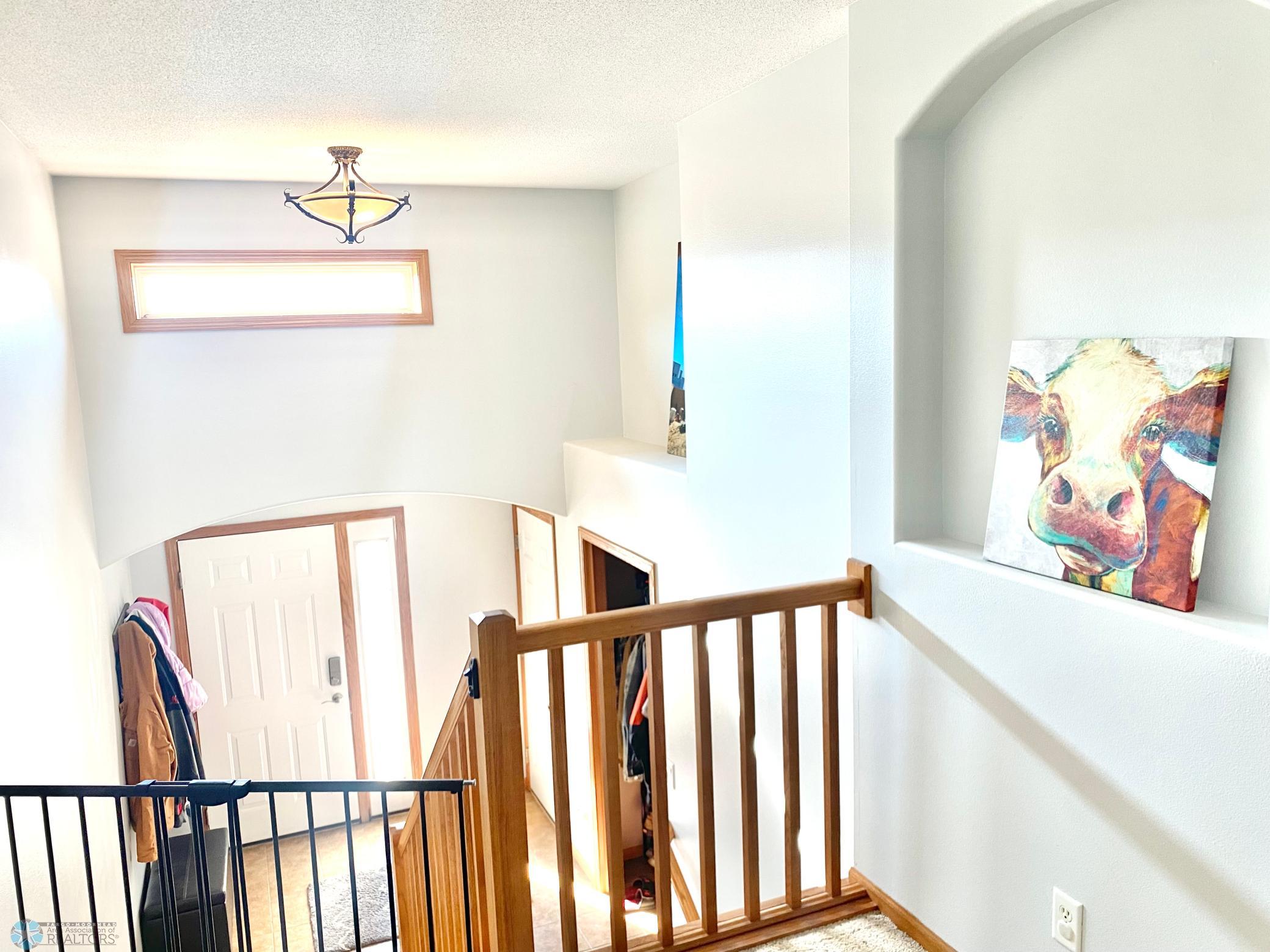 foyer.jpg