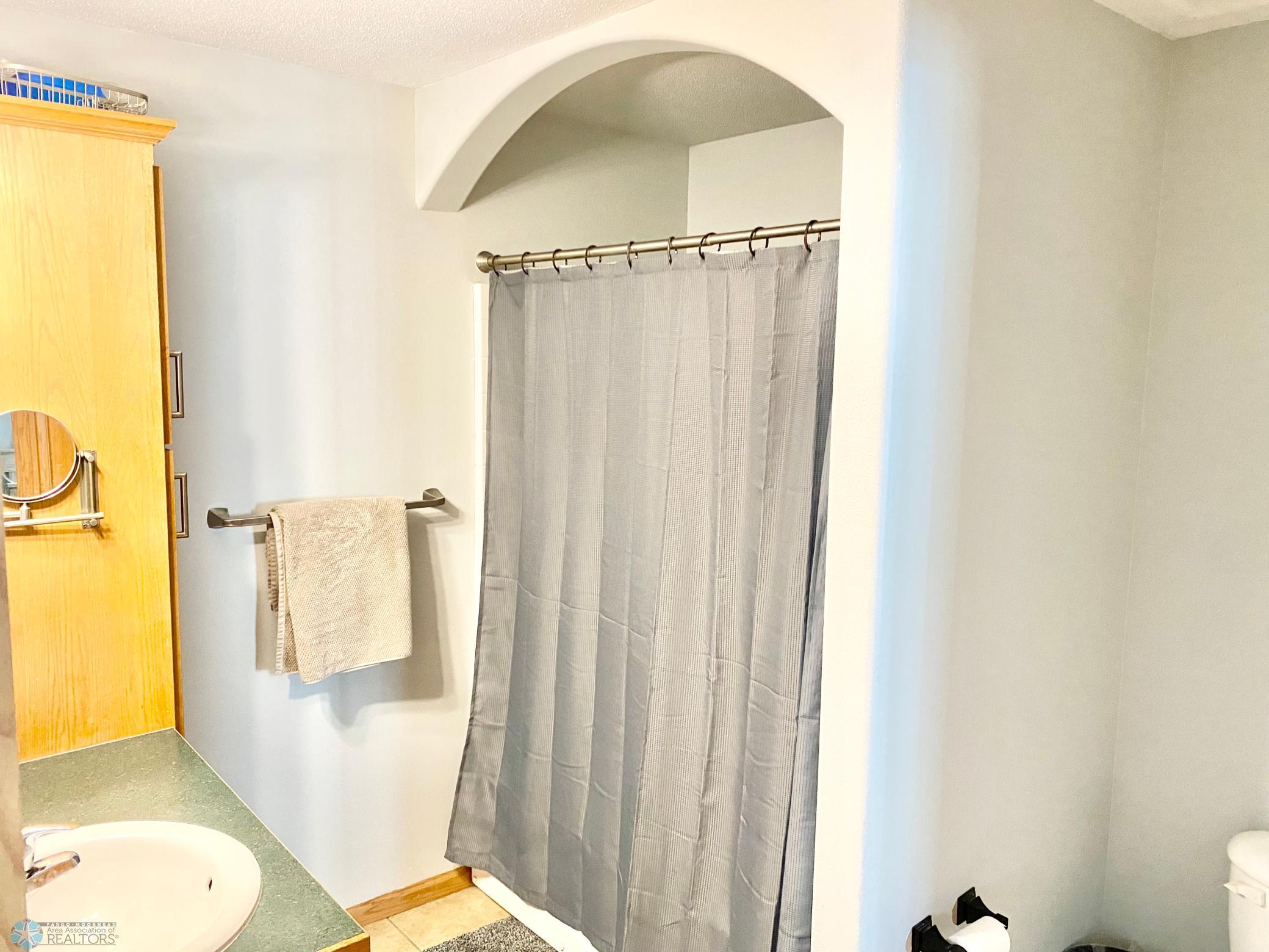 Hollywood bath.jpg