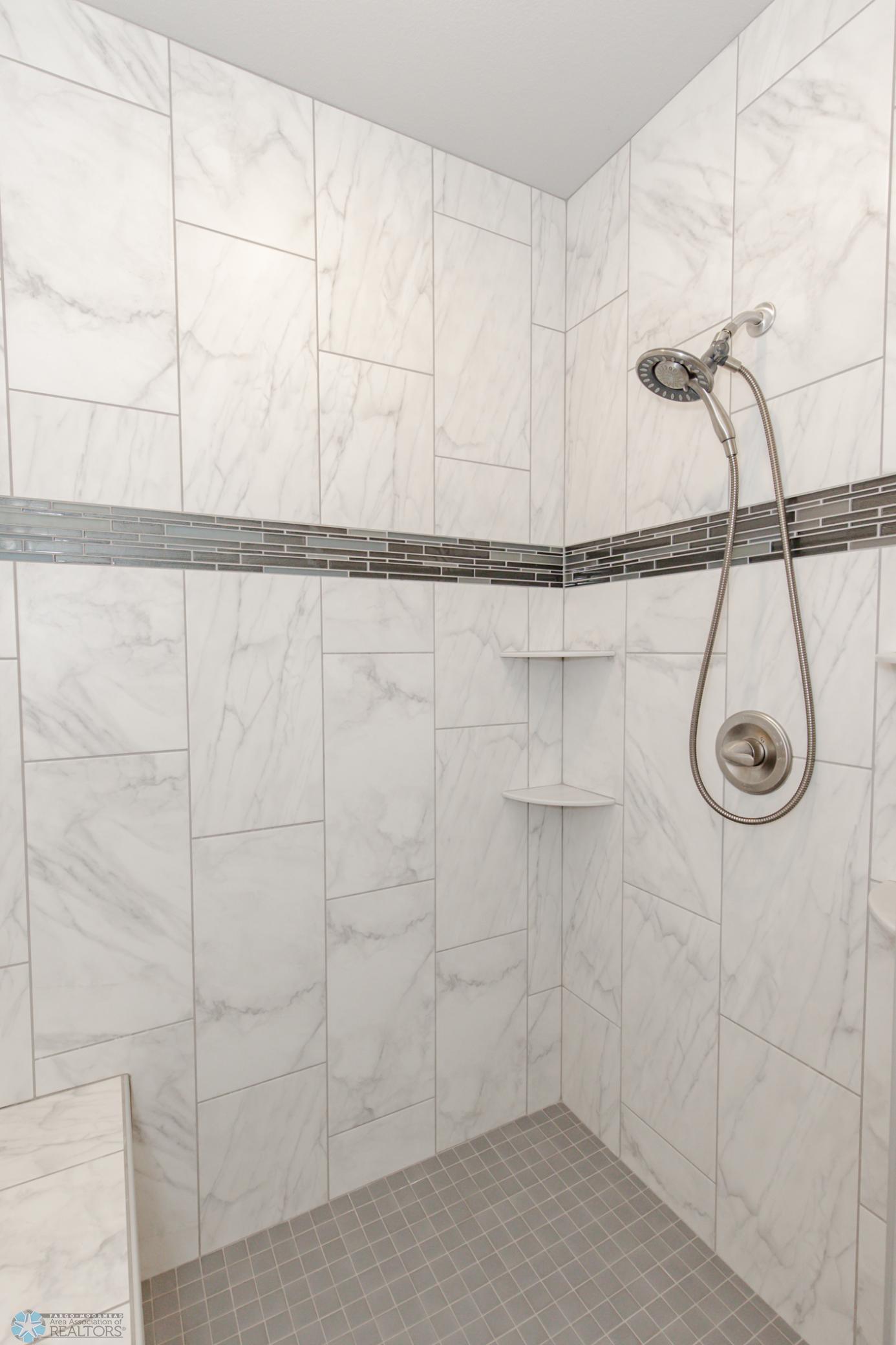 Bathroom 3 - 3/4