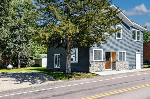 16395 Elm Way, Belle Plaine, MN 56011