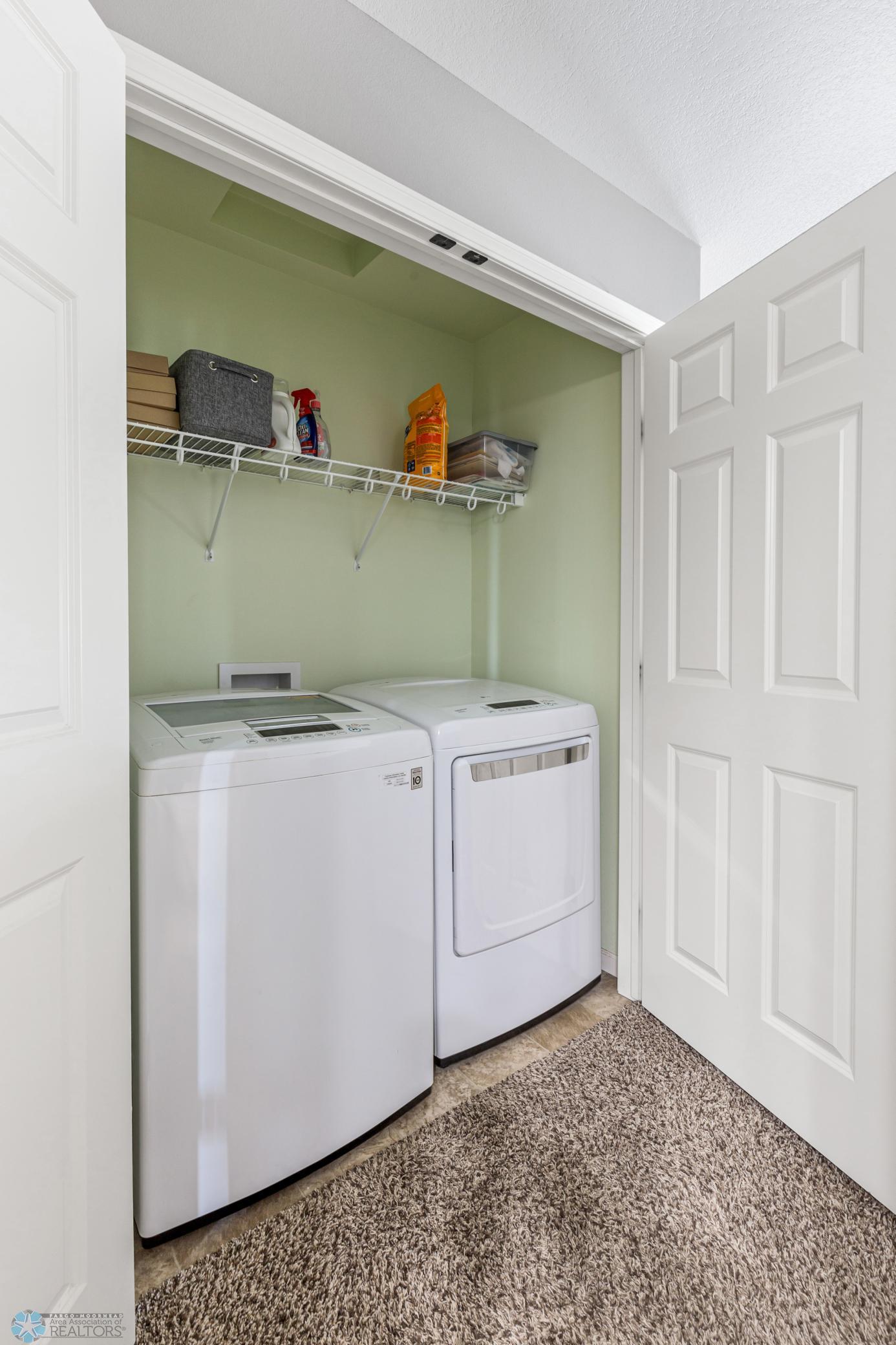 Laundry Upper