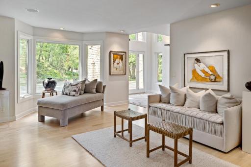 4602 Merilane Avenue, Edina, MN 55436