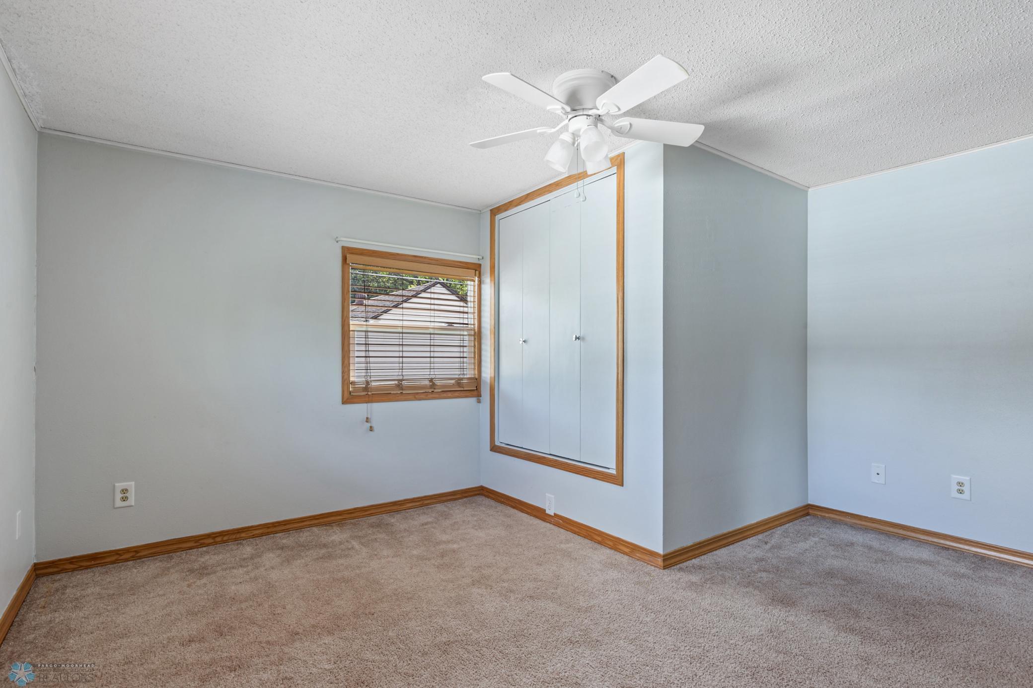 Bedroom 3 upper/walk-in closet