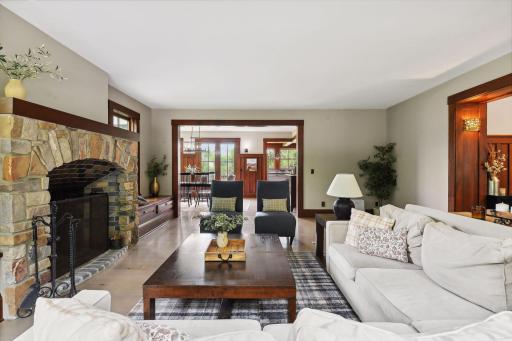655 Hackamore Road, Medina, MN 55340