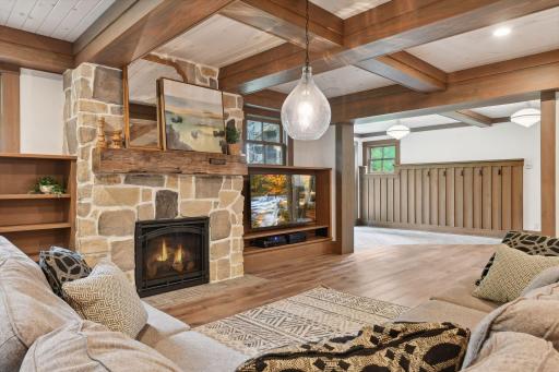 655 Hackamore Road, Medina, MN 55340