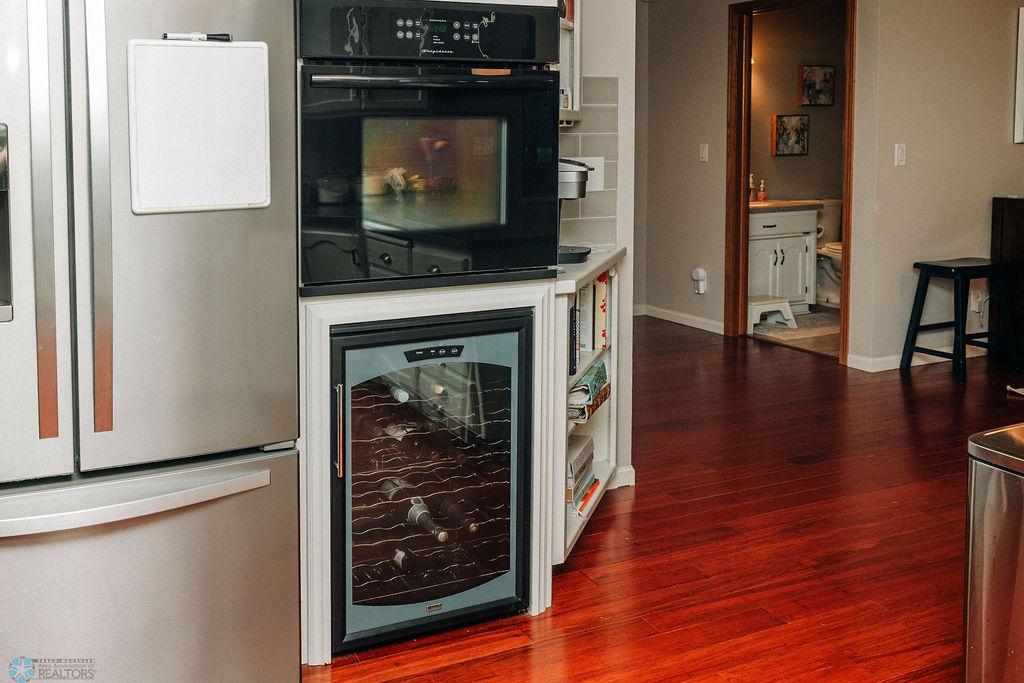 Wall oven and wine cooler