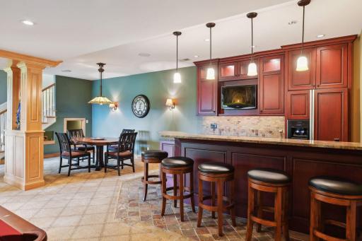 2335 Hollybush Road, Hamel, MN 55340