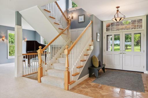 2335 Hollybush Road, Hamel, MN 55340