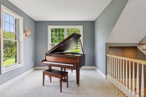 2335 Hollybush Road, Hamel, MN 55340
