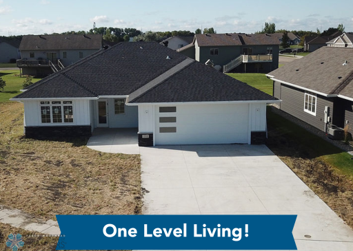 235 Emma Court, Mapleton, ND 58059