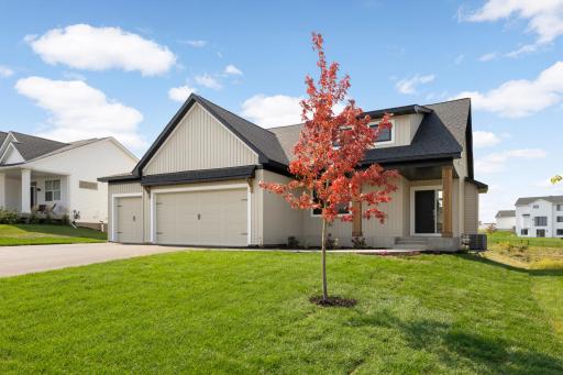 18559 Hexham Lane, Lakeville, MN 55044
