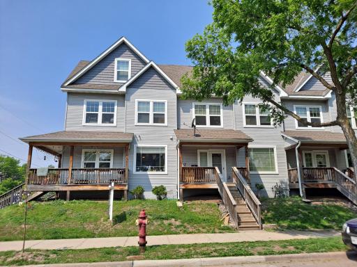 600 W 32nd Street, Minneapolis, MN 55408