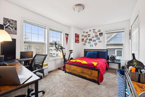600 W 32nd Street, Minneapolis, MN 55408