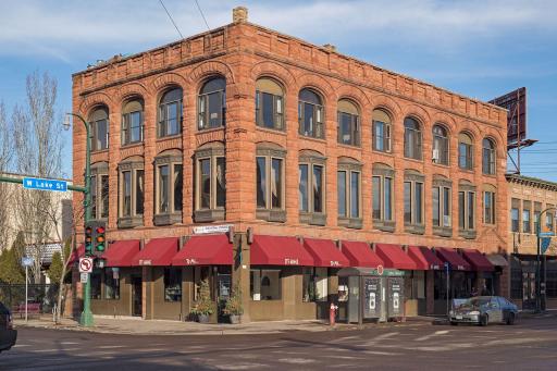 600 W 32nd Street, Minneapolis, MN 55408