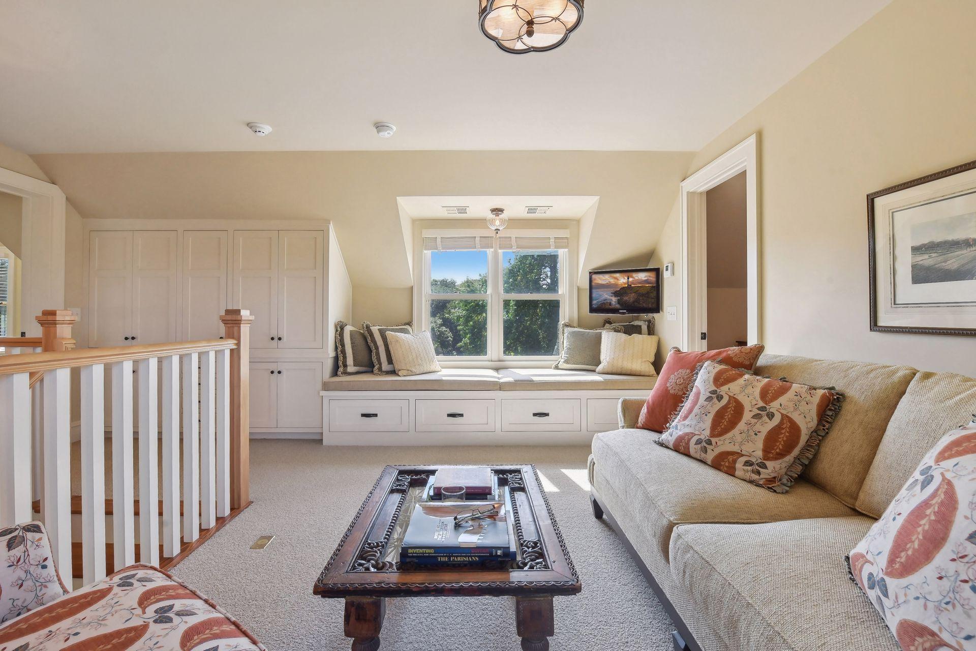 Upper Level Sitting Room