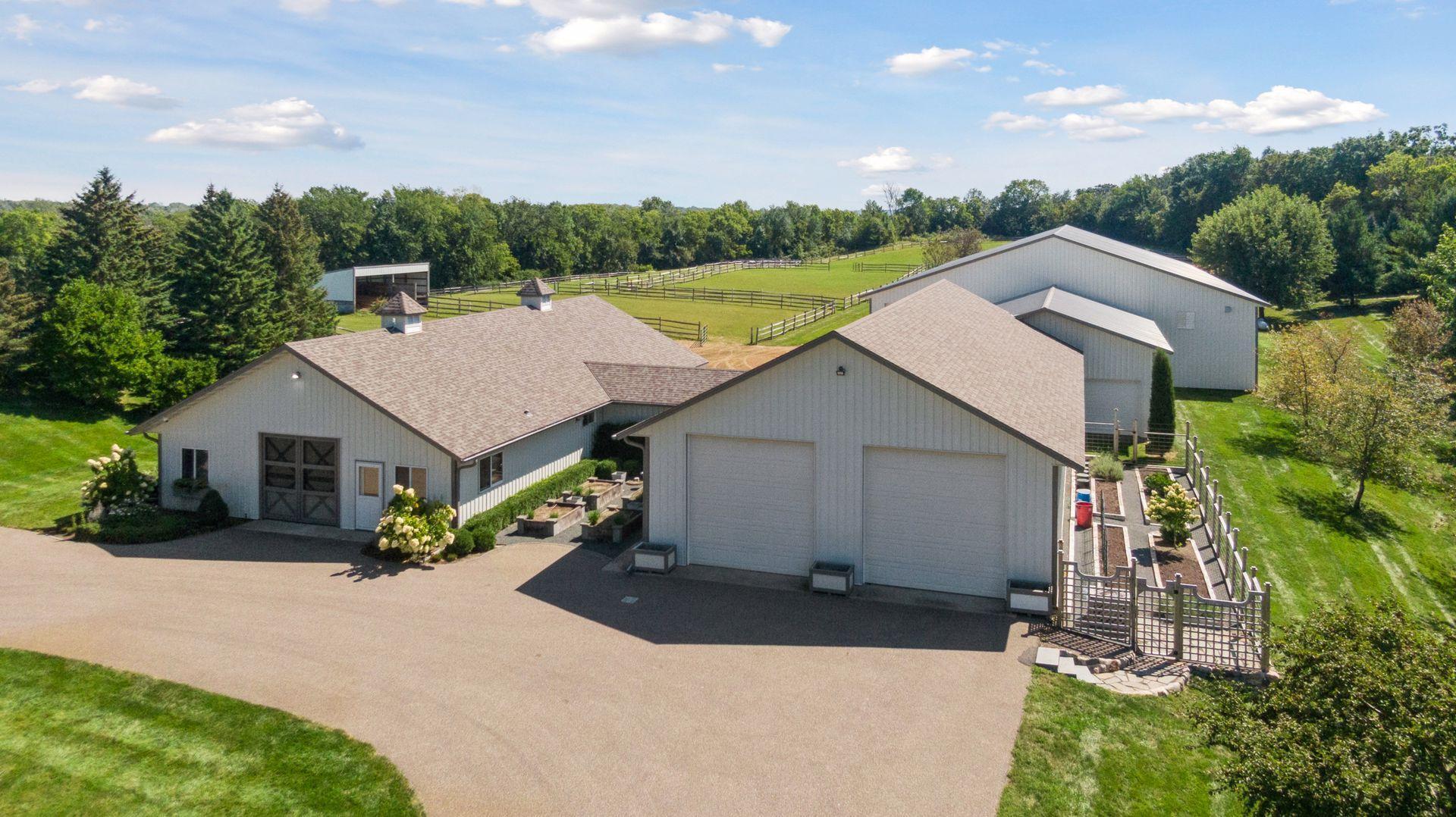 Barn, Machine Shed and Indoor Riding Arena