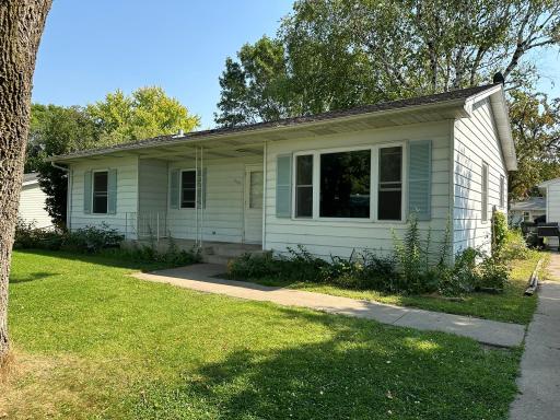 1609 8th Street SW, Willmar, MN 56201