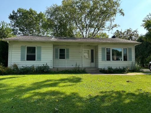 1609 8th Street SW, Willmar, MN 56201