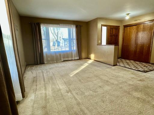 1609 8th Street SW, Willmar, MN 56201