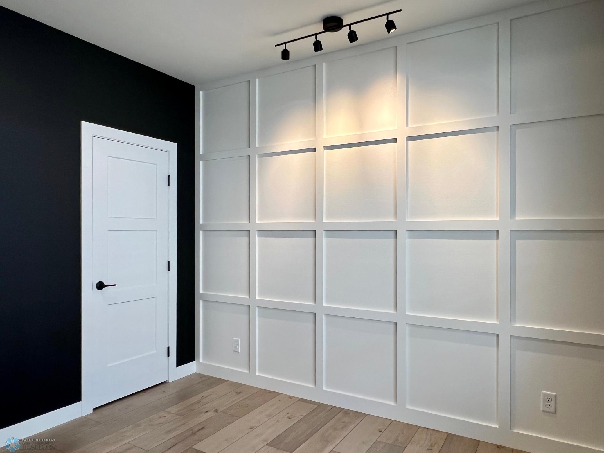 Flex Room/Den