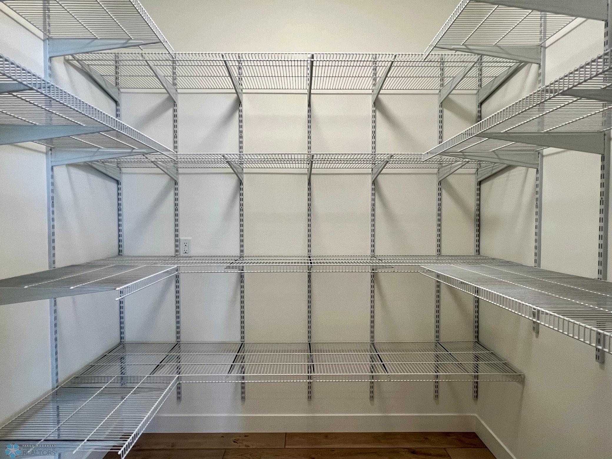 Walk-in Pantry
