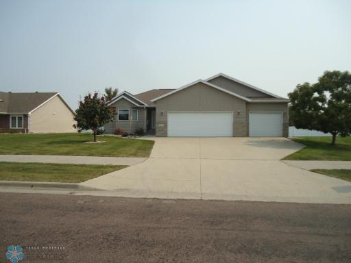4324 43rd Street S, Fargo, ND 58104