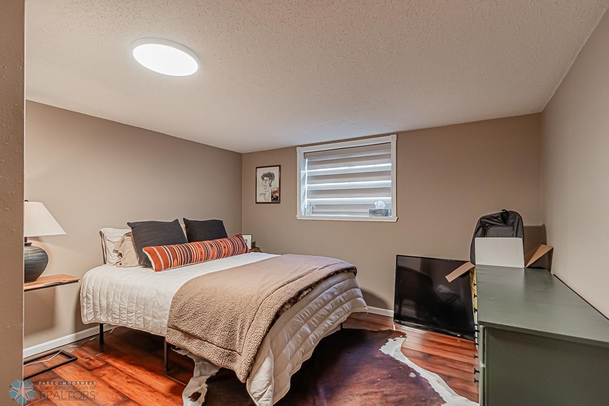 2975 Southgate Dr S, Fargo, ND 58103-23.jpg