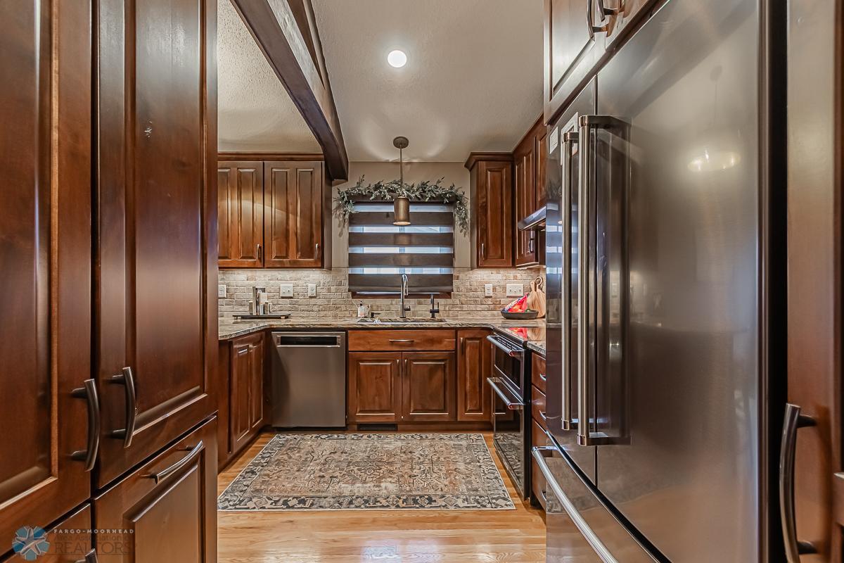 2975 Southgate Dr S, Fargo, ND 58103-27.jpg