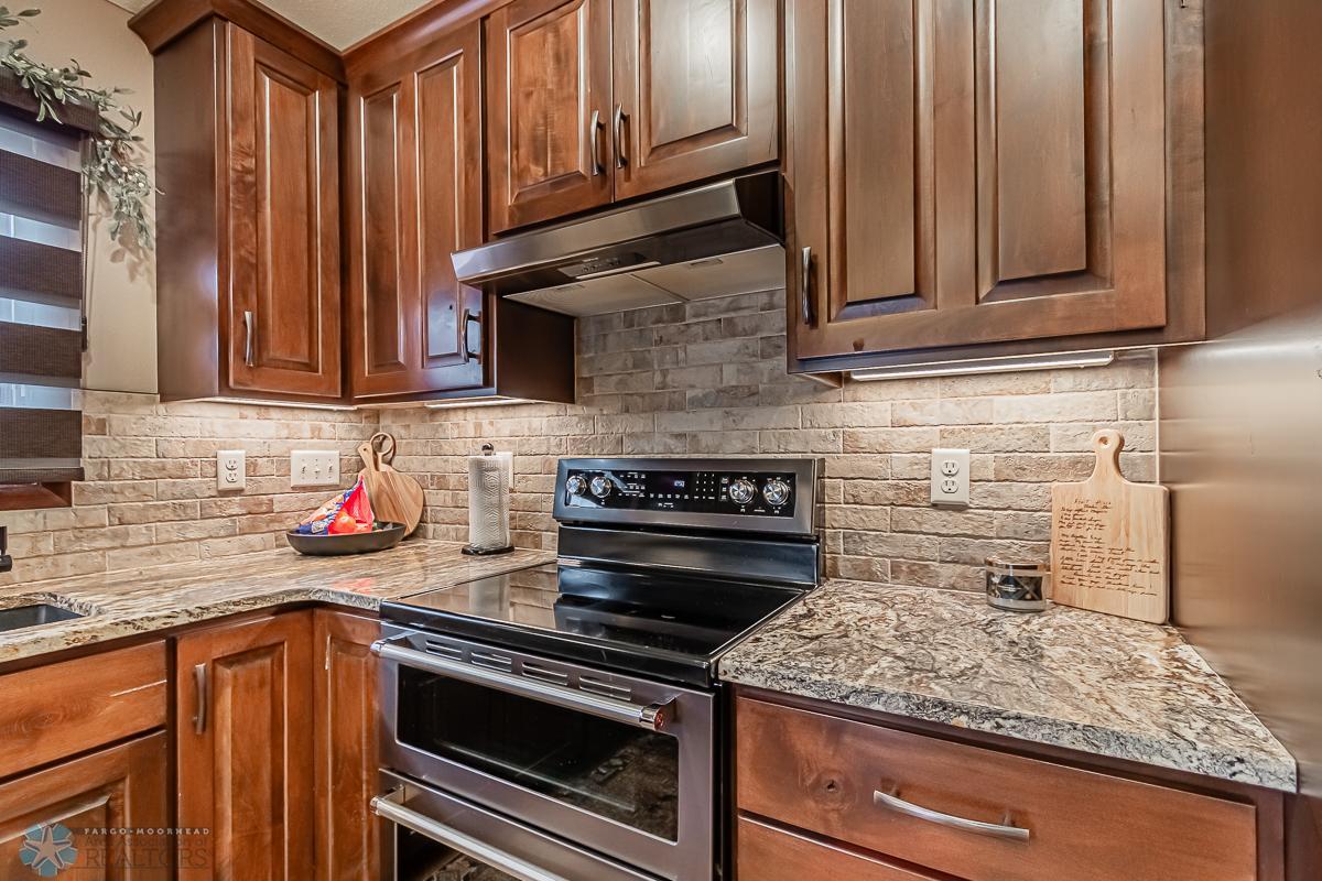 2975 Southgate Dr S, Fargo, ND 58103-29.jpg
