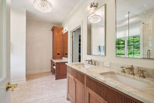 6 Windy Hill Court, Inver Grove Heights, MN 55077