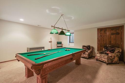 6 Windy Hill Court, Inver Grove Heights, MN 55077
