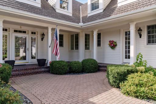 6 Windy Hill Court, Inver Grove Heights, MN 55077