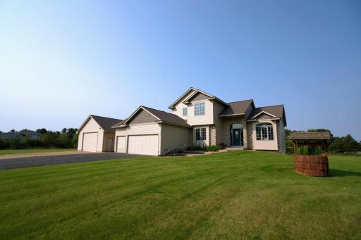 Beautiful 4BR/4BA Oak Grove home w/pond views