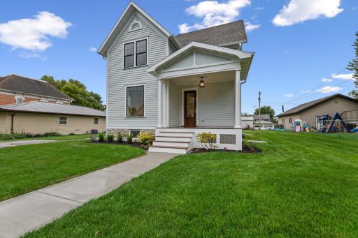 136 2nd Avenue SE, Spring Grove, MN 55974