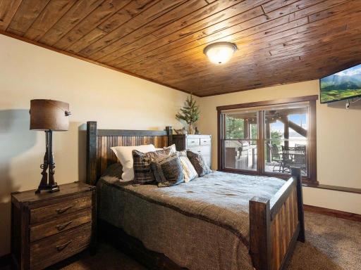 8569 Birchwood Hills Road, Nisswa, MN 56468