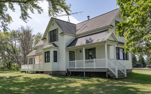 79163 320th Street, Racine, MN 55967