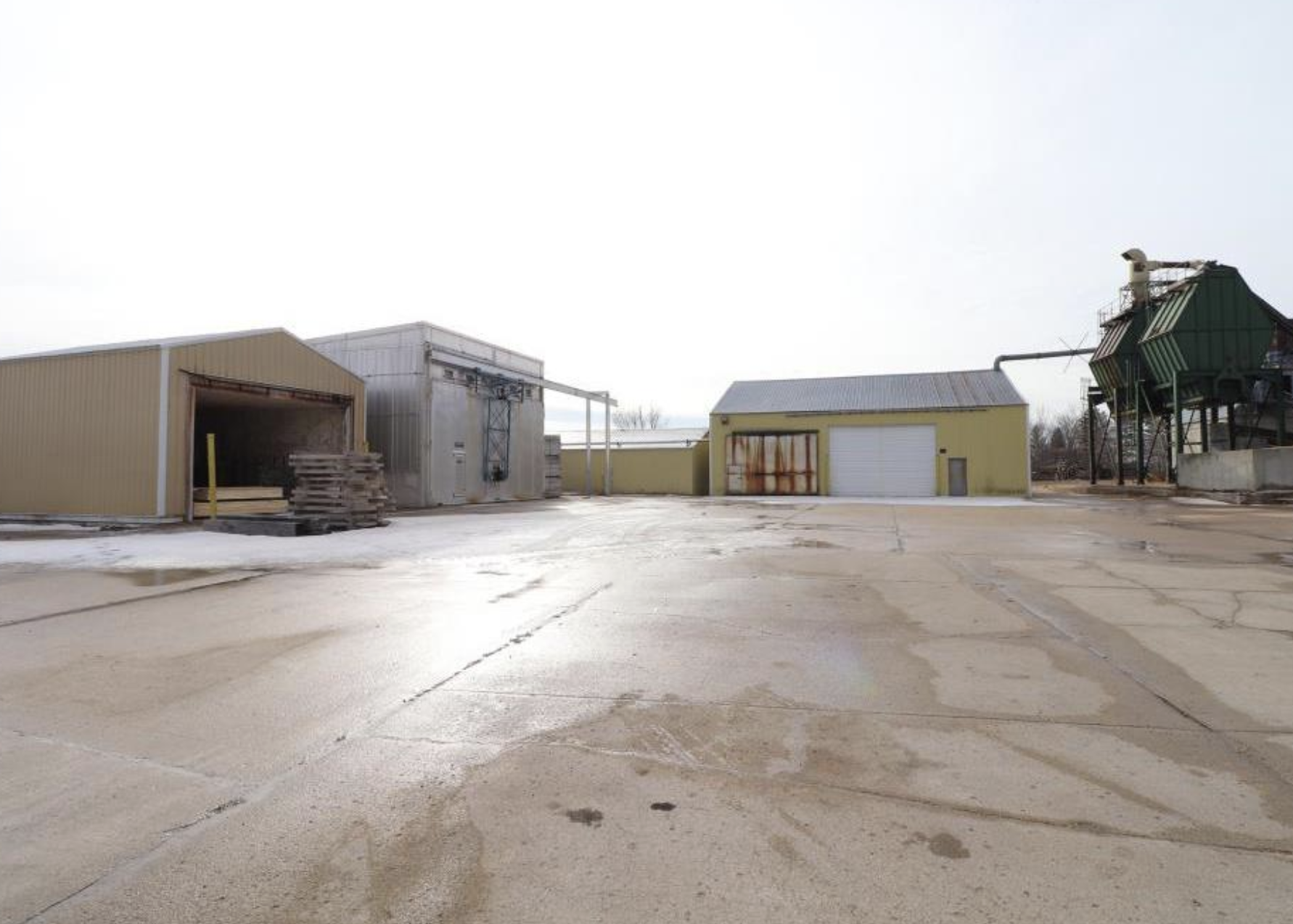 CONCRETE LOADING AREA.png