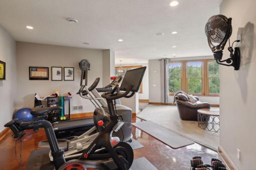 5200 Kelsey Terrace, Edina, MN 55436