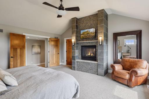 5200 Kelsey Terrace, Edina, MN 55436