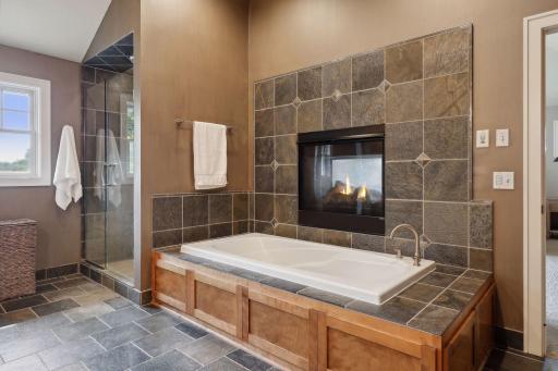 5200 Kelsey Terrace, Edina, MN 55436