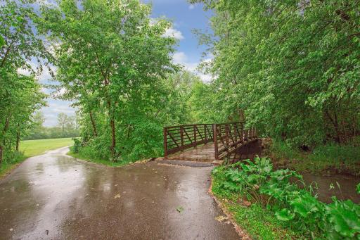 5200 Kelsey Terrace, Edina, MN 55436